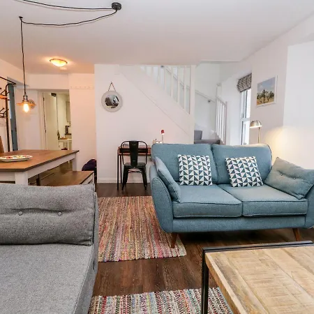 Moorhurst Holiday home