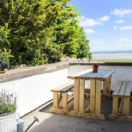 Moorhurst Tatil Evi *