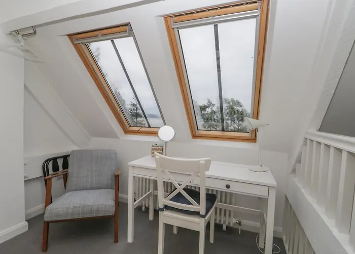 Moorhurst בית נופש